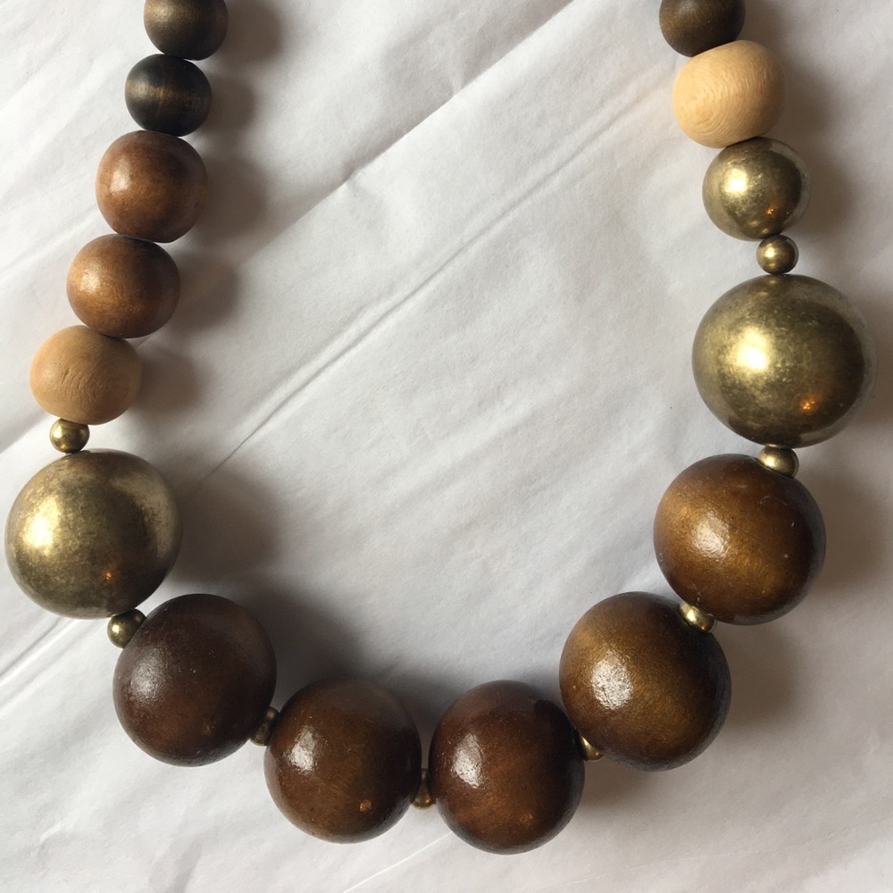 Ladies multi spherical necklace